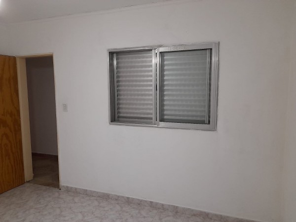 Hipólito Irigoyen N°2364 interno, San Justo, S.F., Propiedad: 612