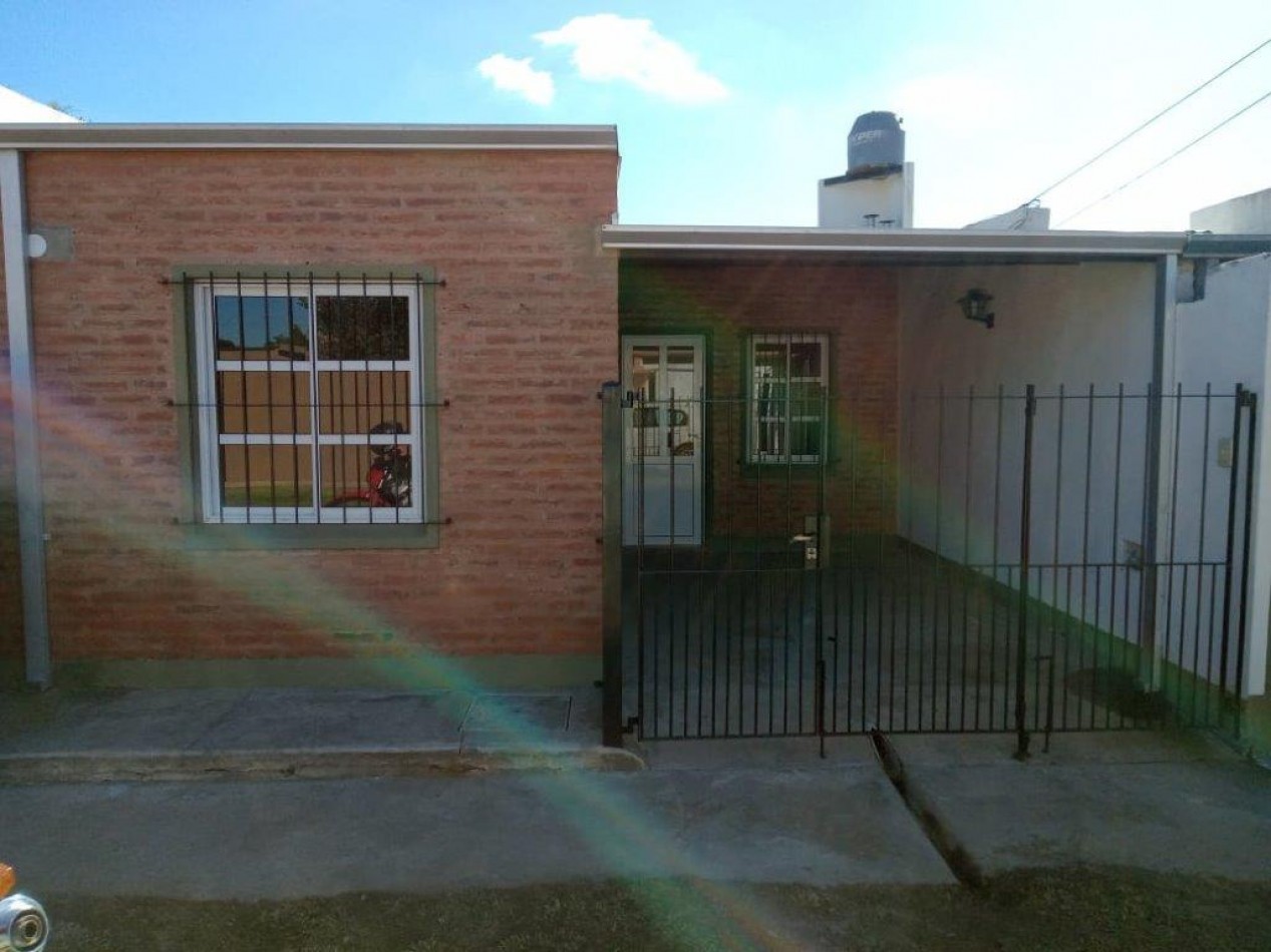 Cortada Hipolito Irigoyen No2057 (al frente) San Justo, Santa Fe, Prop. 224