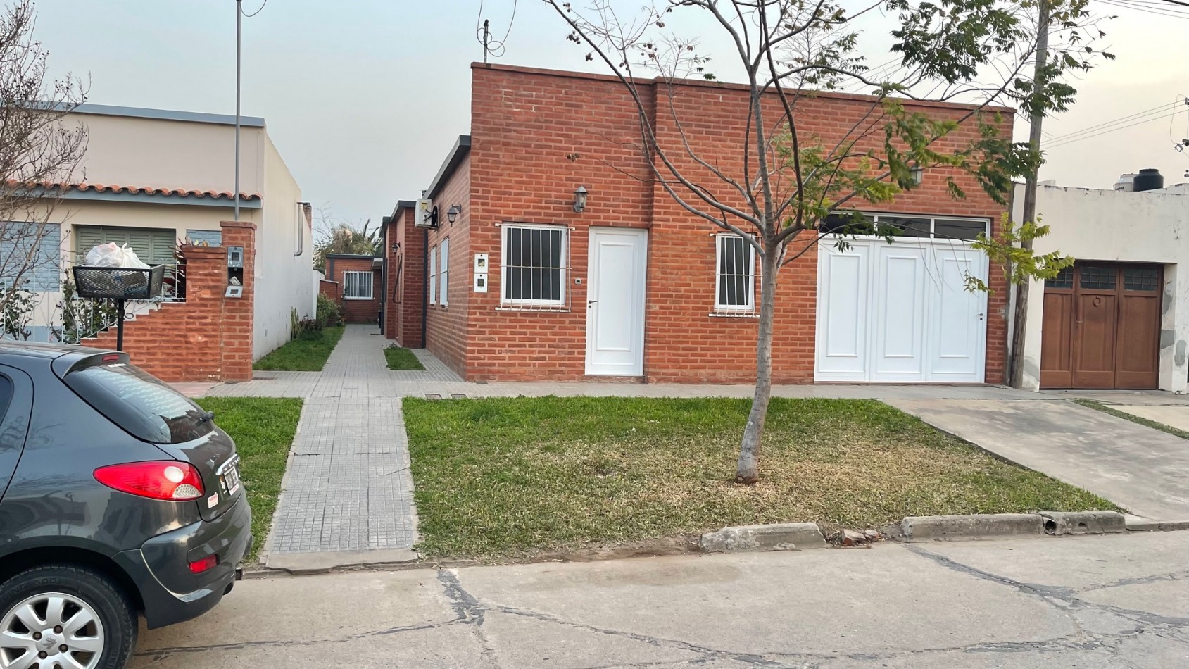 H. Yrigoyen 2571 int., barrio centro, ciudad de San Justo, provincia de Santa Fe