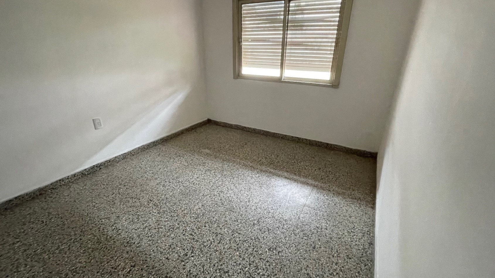 Urquiza 2701 esquina Italia, ciudad de San Justo, provincia de Santa Fe