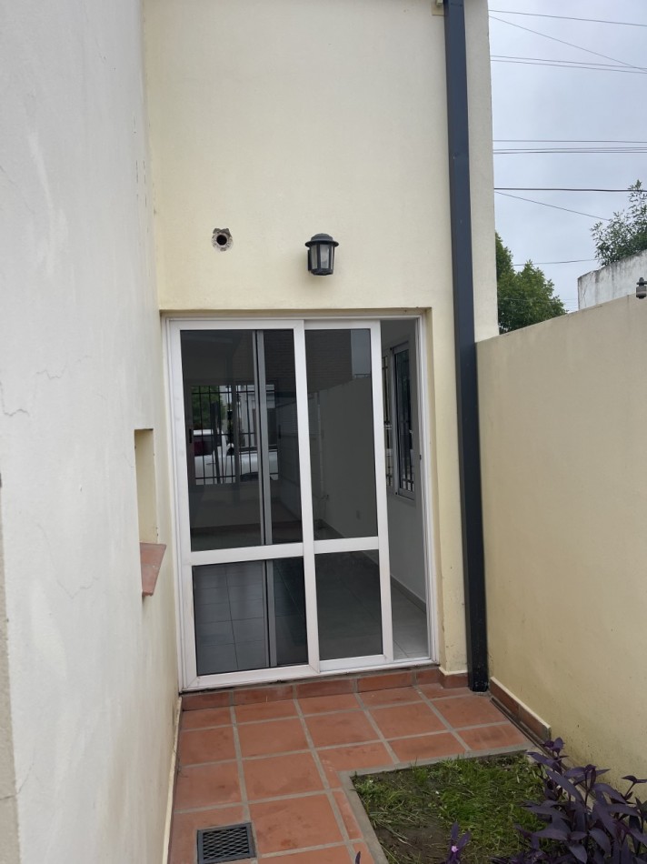 M.S.M. de Balcarce No2173, al frente, San Justo, Santa Fe, Prop. 14