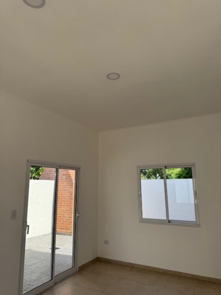 Gobernador Cabal N°2572, interno, San Justo, Santa Fe.