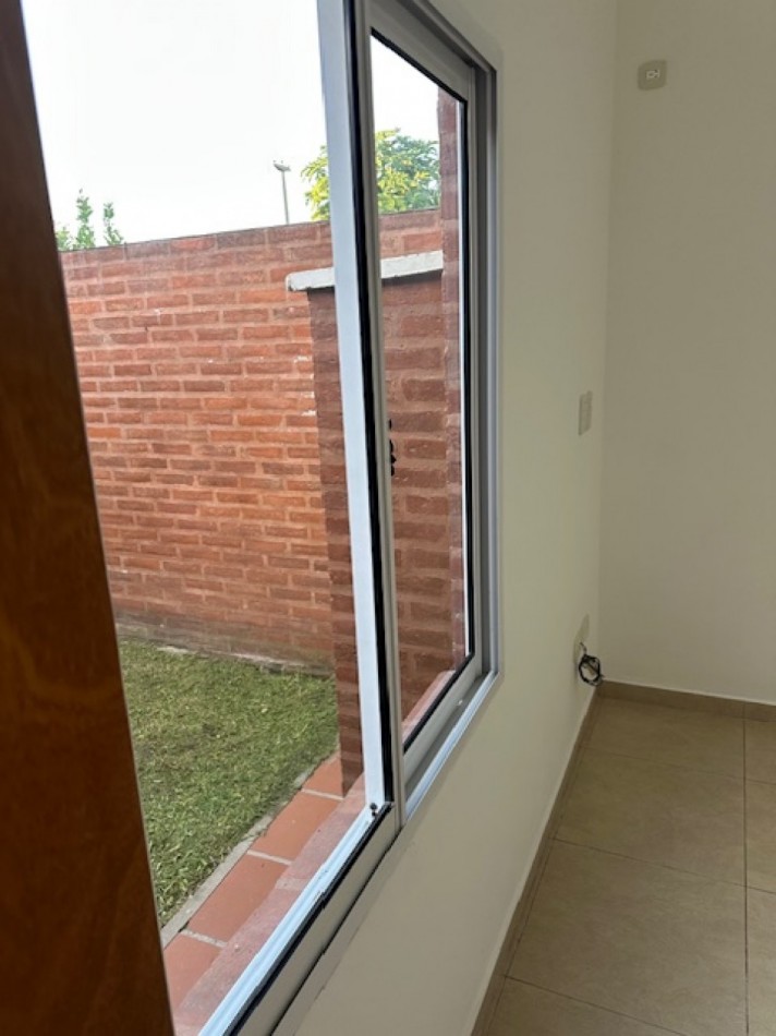 Bv. Roque Saenz Pena N°2672 D.6, San Justo, S.F., Prop. 367 