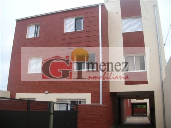 9 de Julio No2660, U.12, D.3, 1° Piso, Torre II, San Justo, Santa Fe, Propiedad: 227