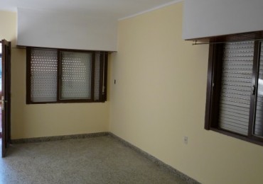 Cortada San Martín 2137 entre L.N.Alem y Fco.Angeloni, San Justo, Prop. 181